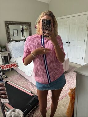 Zele Pink Chevron Short-Sleeve Top with Navy & White Center Stripe
